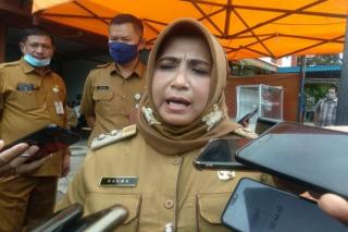 Rahma Tak Ambil Pusing Lis Darmansyah Marah di Pasar Bintan Center