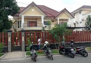 Polda Sumut Geledah Rumah Pengusaha Batam Exsan Fensury