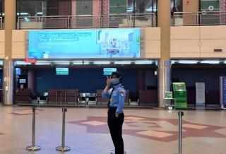Bandara Hang Nadim Perketat Pemeriksaan Hasil Tes PCR Penumpang