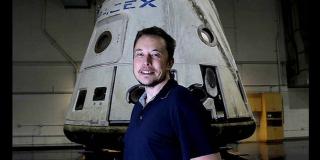 Elon Musk Kepincut Jajal Virgin Galactic