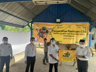 Maknai Idul Adha di Tengah Pandemi, PLN Batam Serahkan Bantuan Hewan Kurban