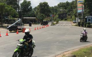 Simpang 4 Kota Piring Tanjungpinang Ditutup, Warga ke Bincen Bisa Lewat Senggarang