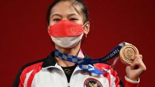 Olimpiade Tokyo: Lifter Windy Cantika Sumbang Medali Pertama untuk Indonesia