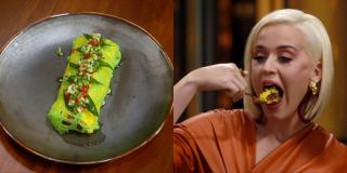 Katy Perry Terbatuk-batuk saat Cicipi Rendang dan Pulut Kuning