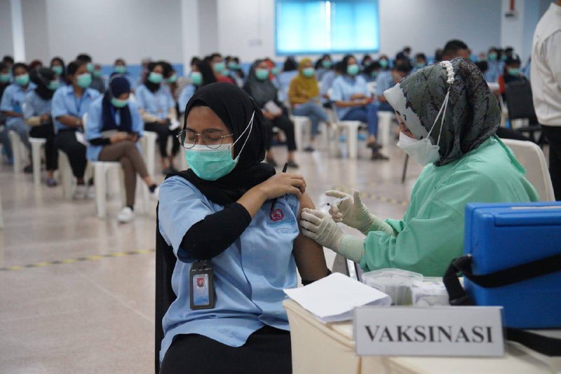 Capaian Vaksinasi Covid-19 Kepulauan Riau Tertinggi di Indonesia