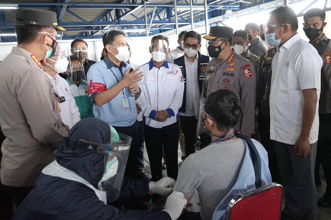 Ketum Kadin Imbau Pengusaha Laksanakan Vaksin Gratis Bagi Buruh
