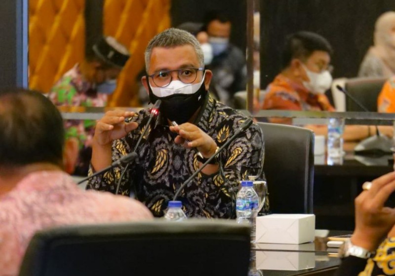 Bupati Apri Optimis Gerbang Kampung Mampu Tuntaskan Persoalan RT/RW di Bintan