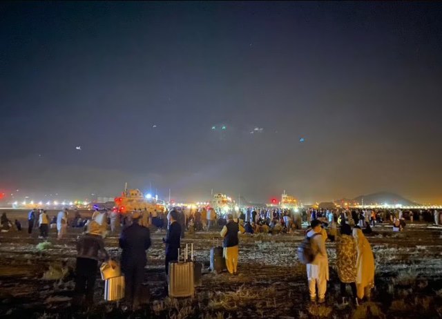 Taliban Datang, Ribuan Warga Eksodus dari Afghanistan