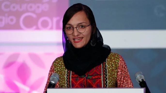 Wali Kota Wanita Pertama di Afghanistan Pasrah Menunggu Dibunuh Taliban