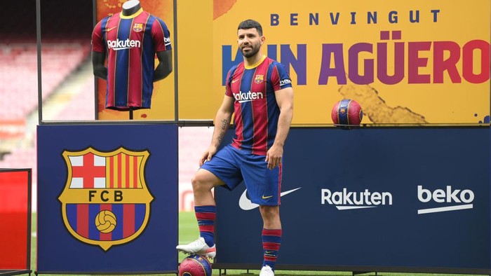 Belum Ada yang Berani Pakai Nomor 10 di Barcelona, Termasuk Aguero
