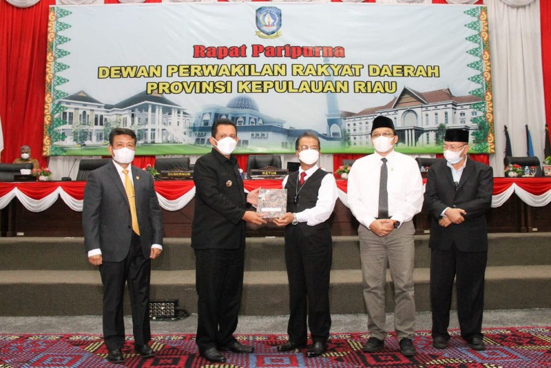 RPJMD Kepri 2021-2026 Resmi Disahkan
