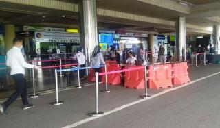 PPKM Level 3: Penumpang Pesawat dari Luar Batam Wajib Tunjukkan Hasil Tes PCR Negatif
