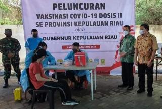 Waka II DPRD Raden Hari Minta Pemerintah Pantau Kasus KIPI Usai Divaksin