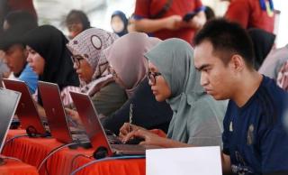 Pansel Periksa Ribuan Sanggahan Pelamar CPNS di Batam