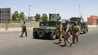 Taliban Berkuasa, Negara-negara Ini Berbondong Evakuasi Warganya di Afghanistan