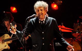 Bob Dylan Digugat Atas Tuduhan Kekerasan Seksual di Masa Lalu