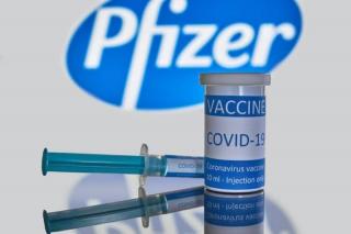 Ampuh Lawan Varian Delta, Vaksin Pfizer Tiba di RI Sore Ini