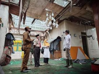 Bupati Meranti Janji Rehab Interior Gedung LAM di Rangsang Barat Tahun 2022