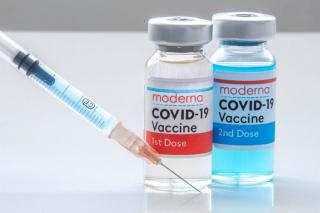 Vaksin Covid Moderna Mulai Diberikan untuk Umum di BatamÂ 