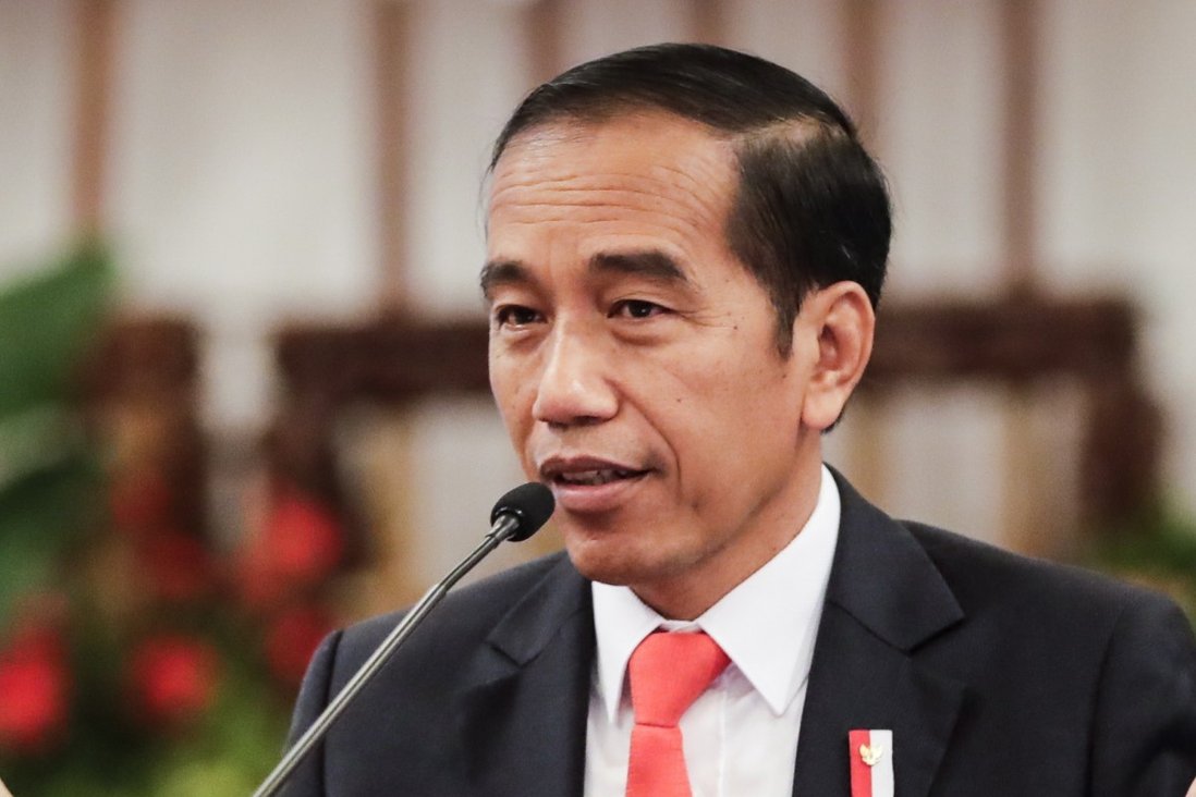 NIK dan Sertifikat Vaksin Jokowi Bocor, Menkes Tutup Sementara Data Pejabat