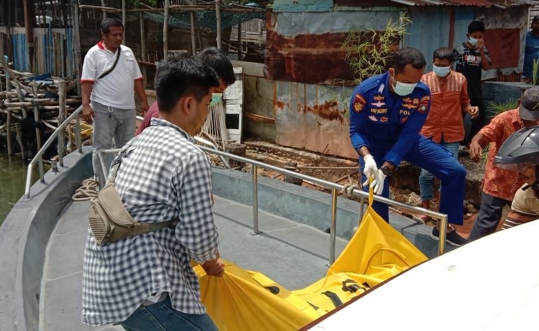 Jasad Tendi Korban Pompong Tertabrak Kargo Ditemukan di Perairan Bintan