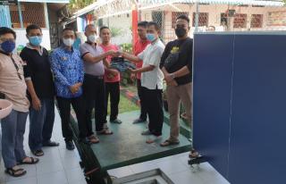 Dua Pejabat Lingga Sumbangkan Meja Pingpong untuk Warga Binaan Lapas Dabo