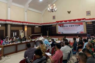 Bupati Rafiq Ungkap Ramai Warga Karimun Wajib Vaksin Berada di Luar Daerah