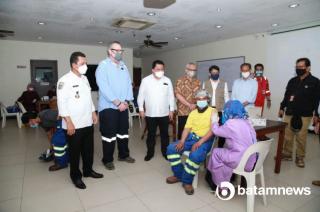 Capaian Vaksinasi Kepri Tertinggi Ketiga NasionalÂ 