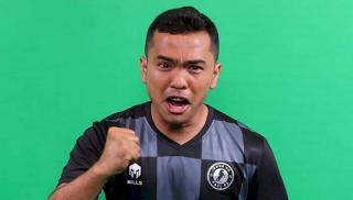 Launching Jersey AHHA PS Pati, Putra Siregar Bagi-bagi iPhone