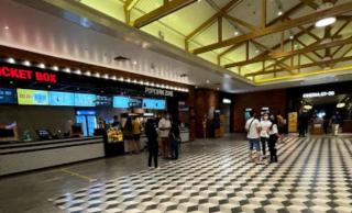Warga Batam Antusias Kembali Nonton Bioskop, Simak Aturannya