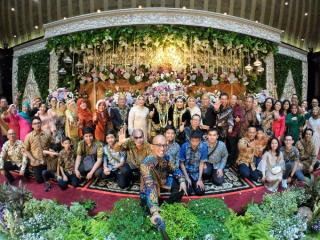 Pemerintah Izinkan Konser Musik dan Resepsi Nikah Skala Besar