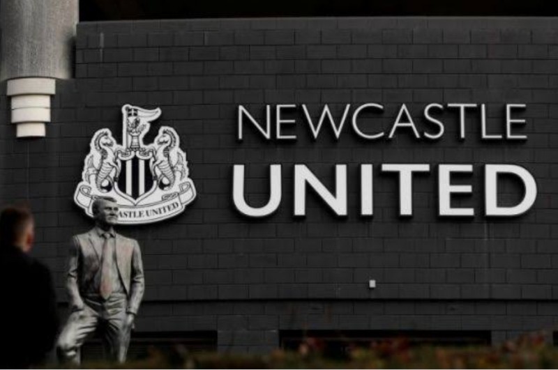 Newcastle United Resmi Diakuisisi Pangeran Tajir Arab
