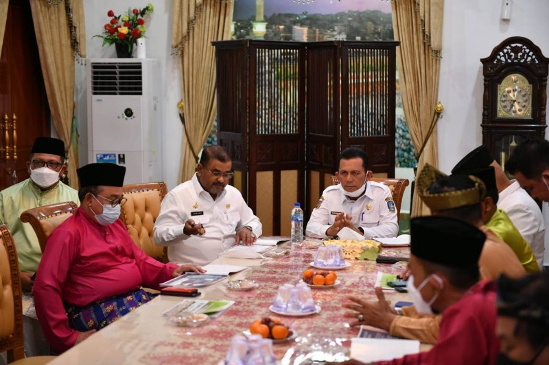 Bupati Rafiq Minta Bantuan Ansar Ajukan Alih Fungsi Hutan Lindung di Karimun