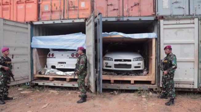Misterius, Aktor Penyelundup Mobil Mewah Klasik yang Dilelang Bea Cukai Batam