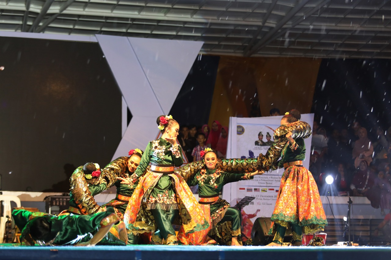 Pertunjukkan Seni-Budaya Tiap Weekend di Engku Putri