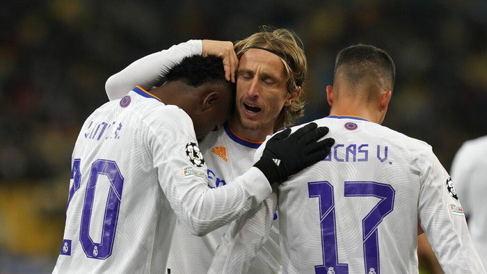 Liga Champions: Madrid-City Pesta Gol, Milan Keok