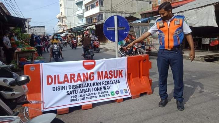 Protes One Way di Selatpanjang, PKL: Kami Cari Makan, Bukan Cari Kaya!