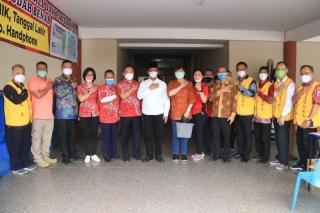 Tinjau Vaksinasi di Vihara Duta Maitrey, Wako Rudi: Perlu Kerjasama