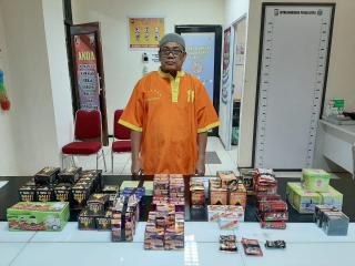 Tukang Bandrek di Batam Ditangkap Polisi Lagi Jualan Obat Kuat