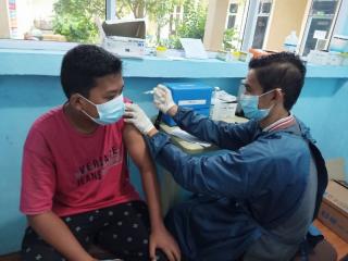 Kejar Target Vaksinasi, Bintan Sasar Warga dengan Cara Door to Door