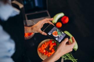 Mentor Fotografi Batam Bagikan Tips Ciamik untuk Produk UMKM