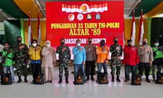 Wujud 33 Tahun Pengabdian, ALTAR 89 Gelar Vaksinasi dan Bagi-bagi Sembako di Batam