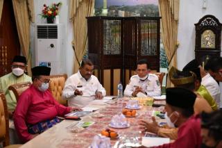 Bupati Rafiq Minta Bantuan Ansar Ajukan Alih Fungsi Hutan Lindung di Karimun