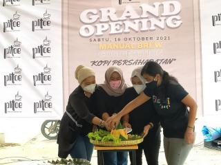 Pitoe Coffee, Hadirkan Fusi Makanan Tradisional dan Kopi Modern
