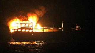 Dua Kapal Nelayan di Meranti Hangus Terbakar