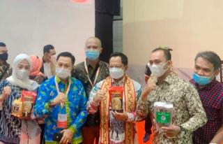 APKASI Expo 2021: Mendagri Tertarik Coba Beras Sagu dari Meranti