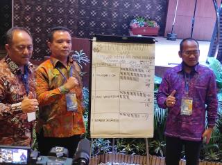 Mustari Terpilih Jabat Ketua Peradi Batam Periode 2021-2026Â