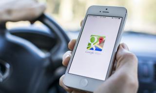 Tips Aman Gunakan Peta Digital saat Berkendara