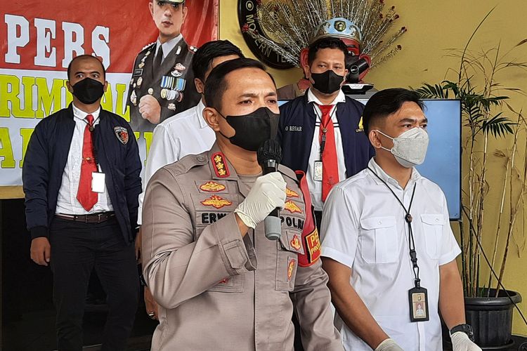 Napi Pemilik Akun PStore Palsu Raup Keuntungan Miliaran Rupiah