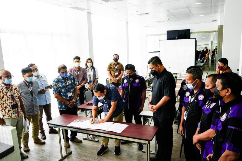 Ciptakan Hubungan Industrial Harmonis, PT BRC dan FSP PAR SPSI Teken MoU